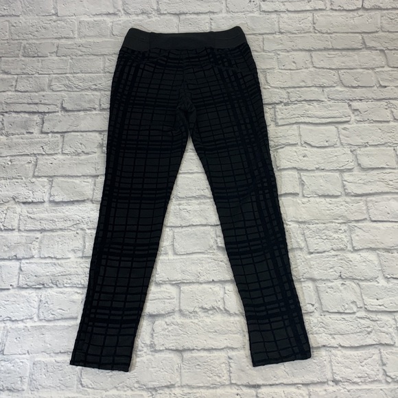 Maurice’s Textured Leggings Black Waist band Size Small Check design Stretchy - Picture 6 of 9